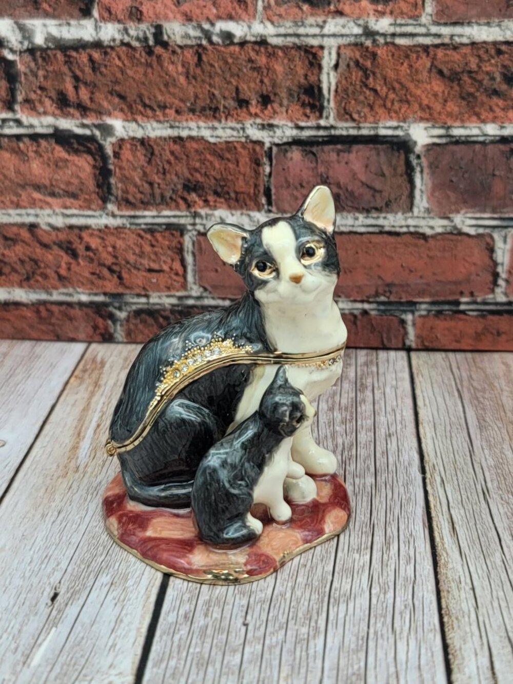 Enameled Hinged Bejeweled Tuxedo Momma Cat with Kitten Trinket Box